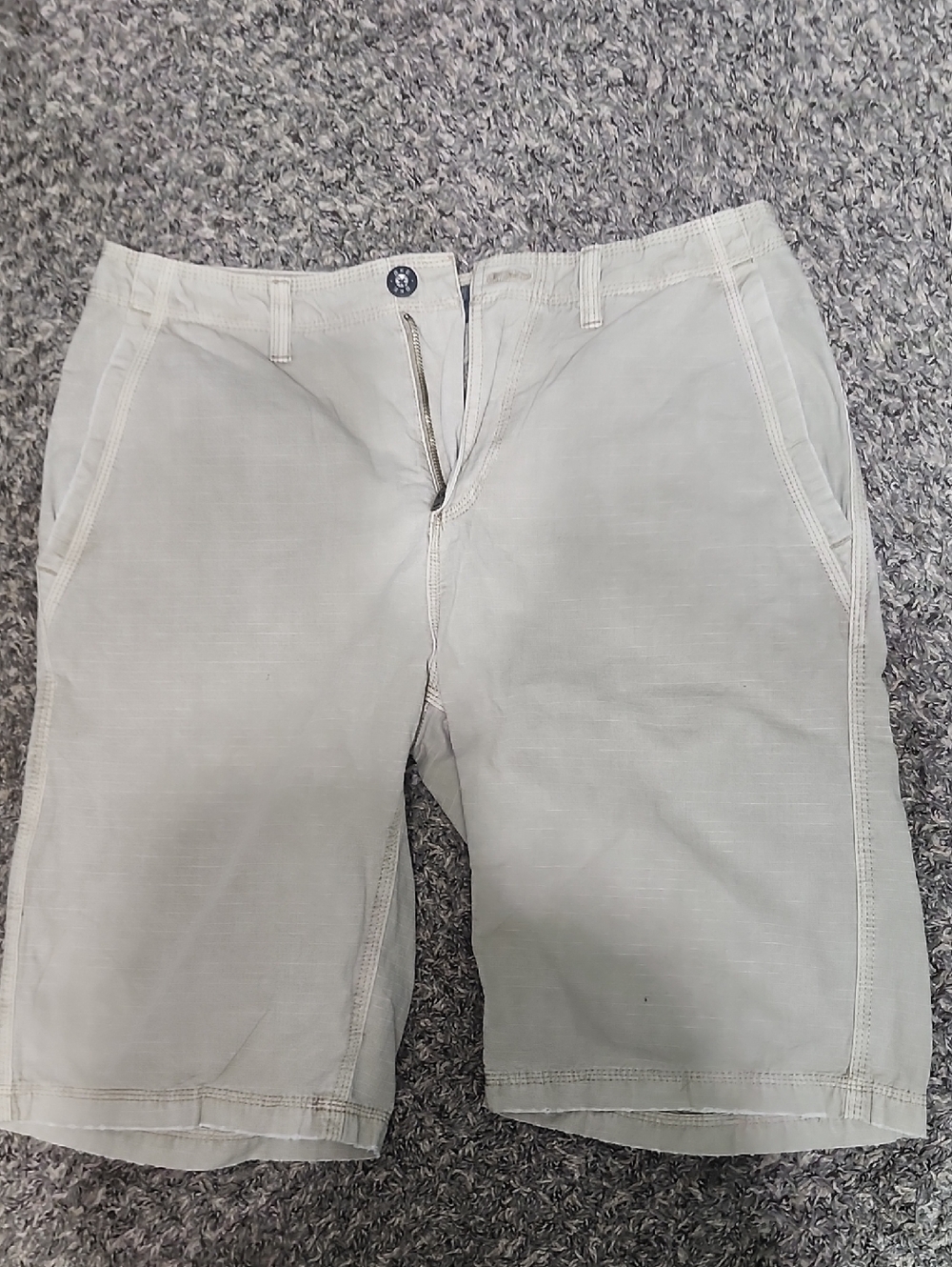 BKE Men's Light Beige Flat Front Casual Shorts